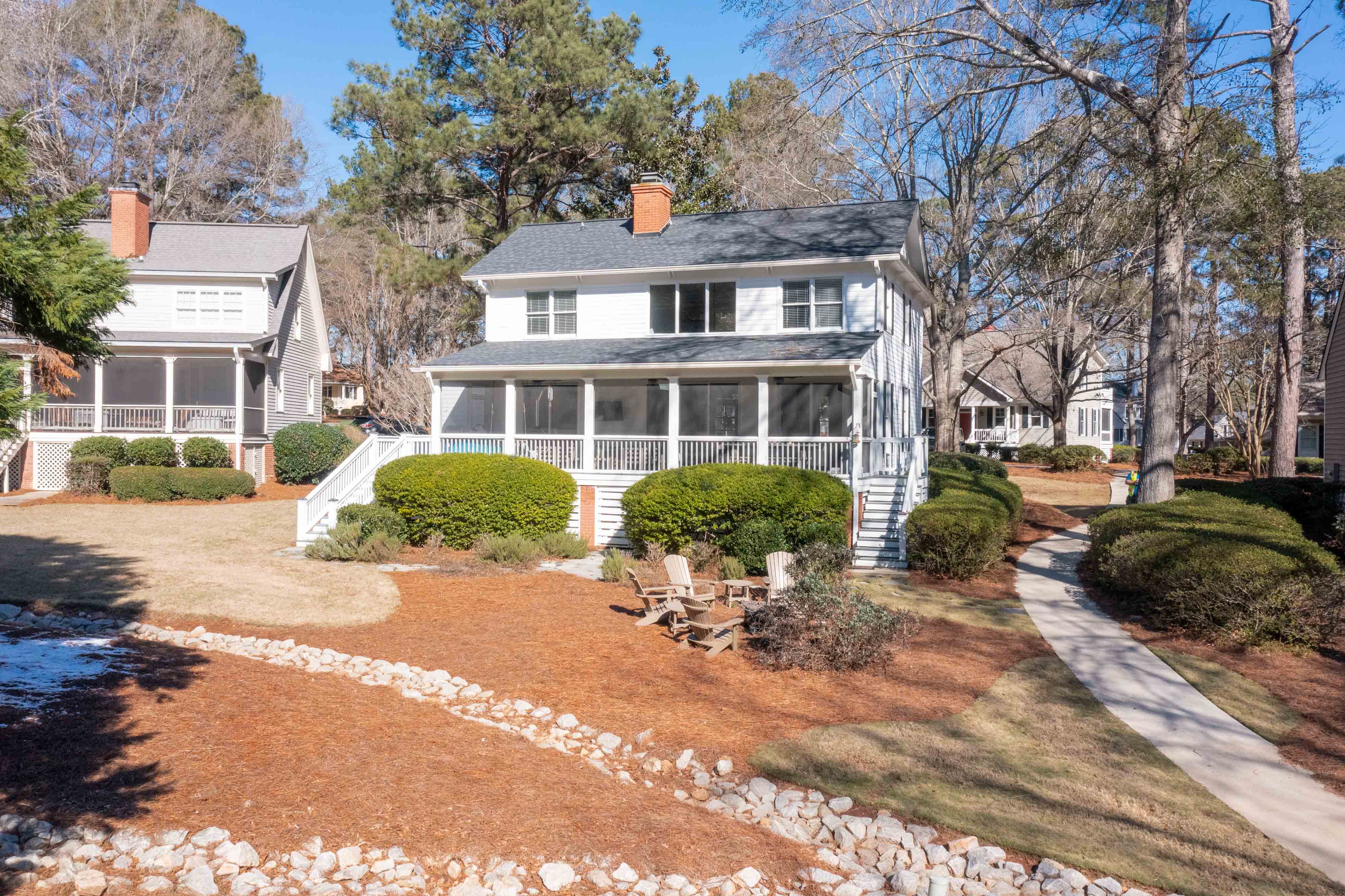 104 Seven Oaks Court image 2